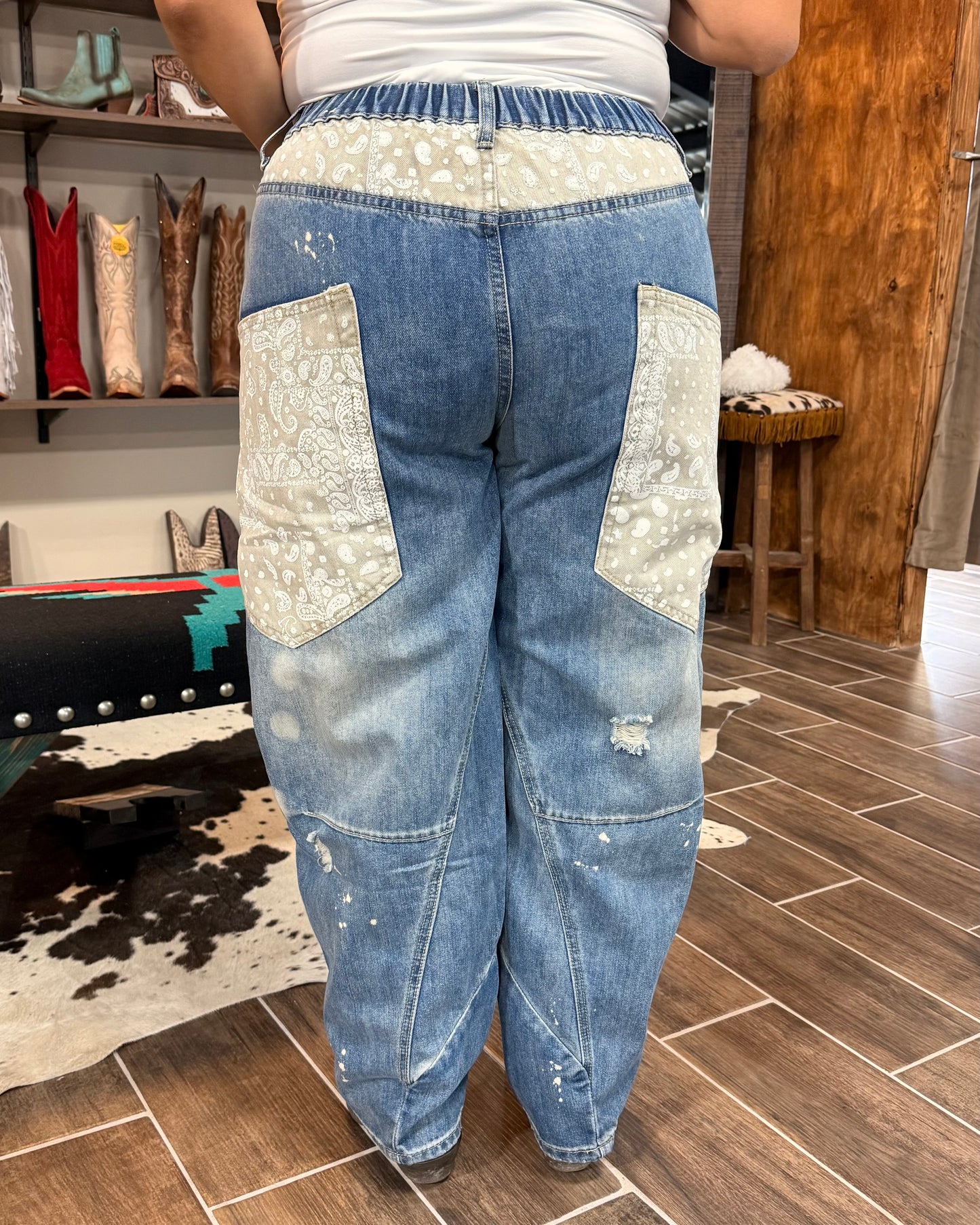Bandana Barrel Jeans