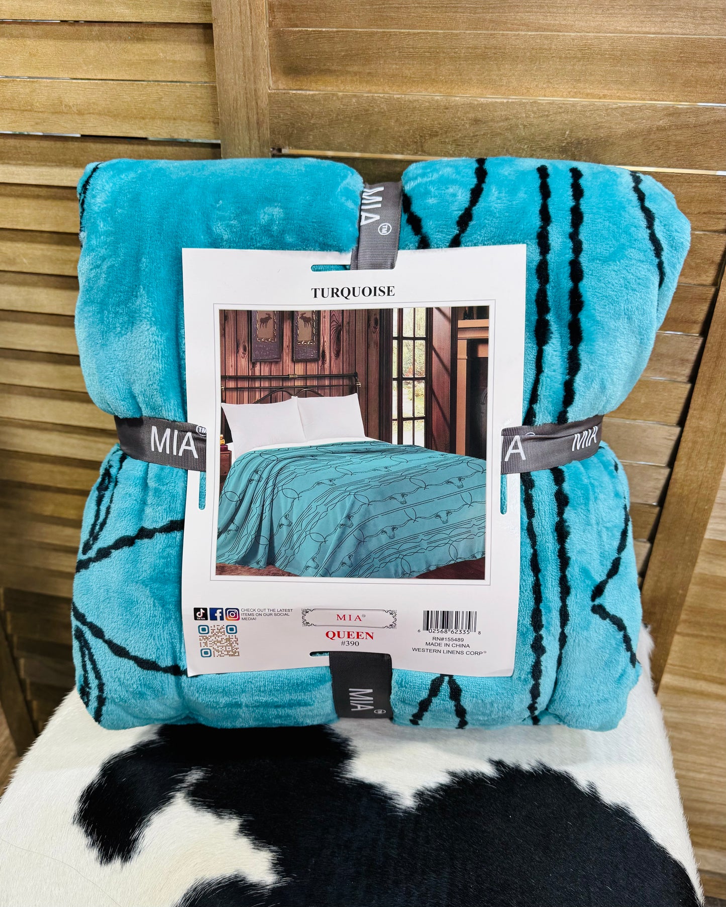 Boot Stitch Longhorn Blanket *Turquoise