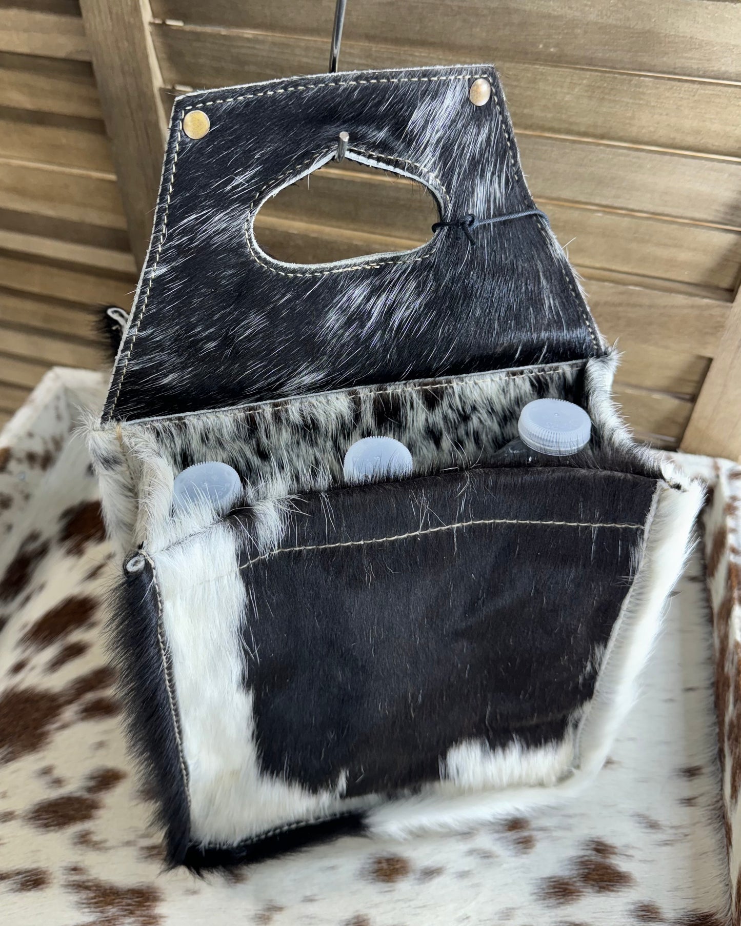 6pack Caddy *Hide Varies