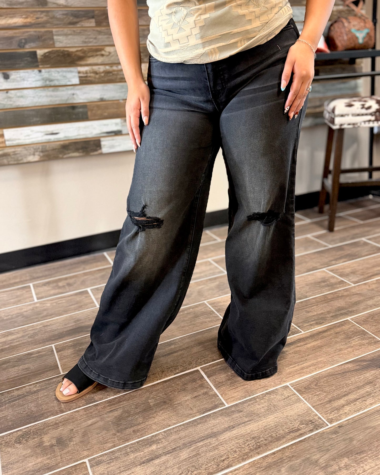 L&B Wide Black Jeans
