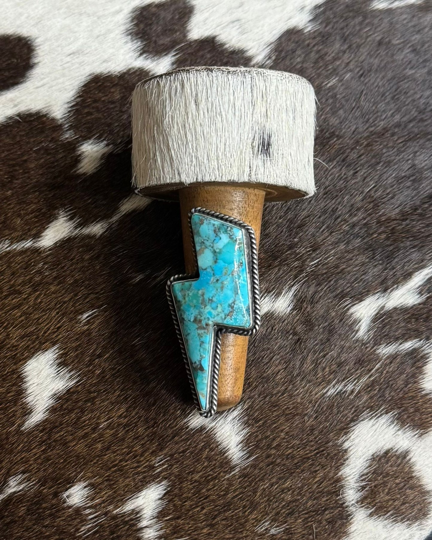 Lightning Bolt Ring *Native