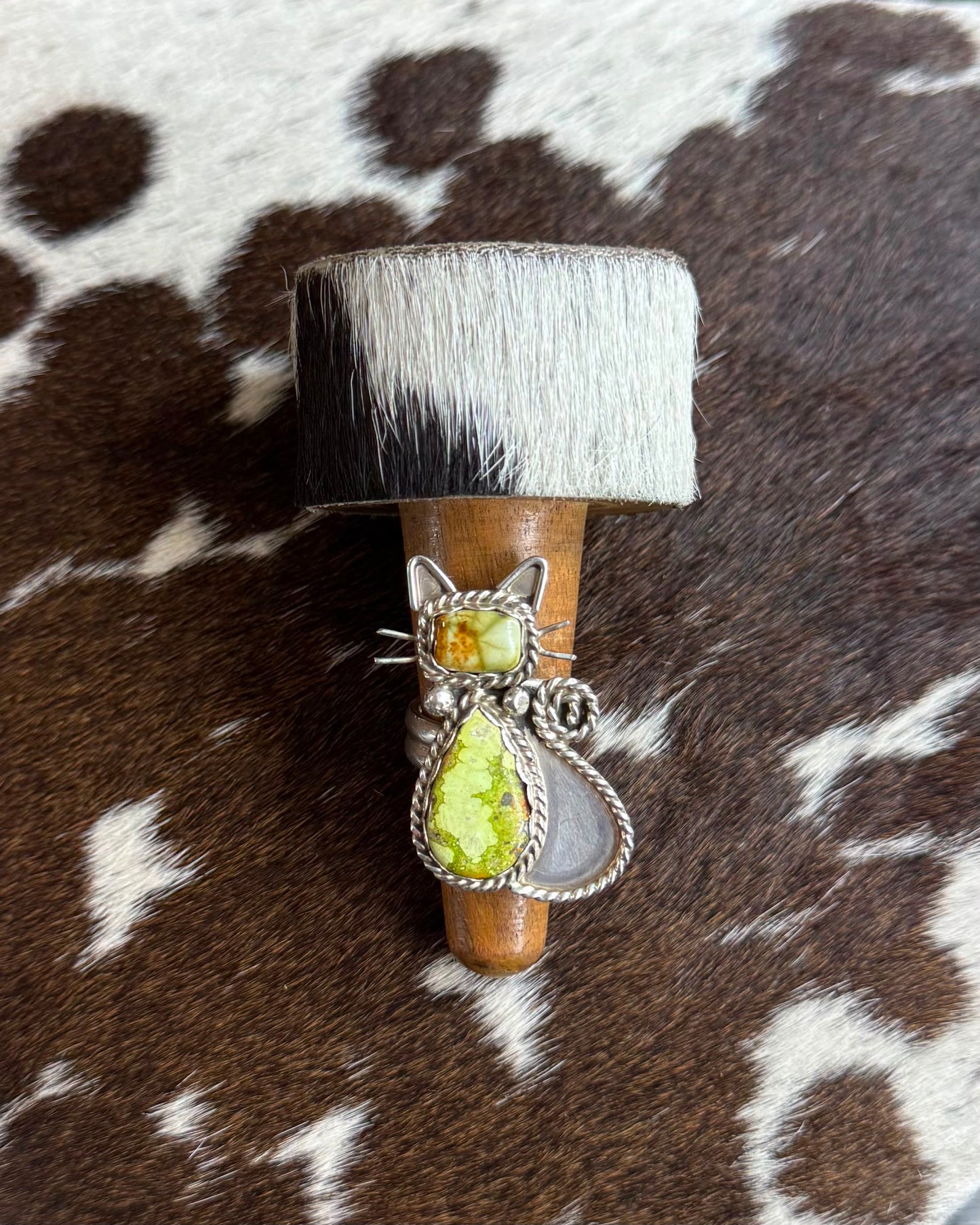 Green Cat Ring *Native