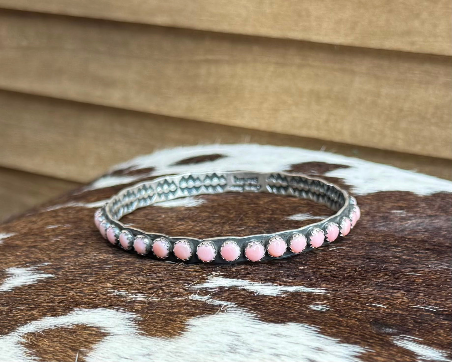Pink Conch Bangle *Native