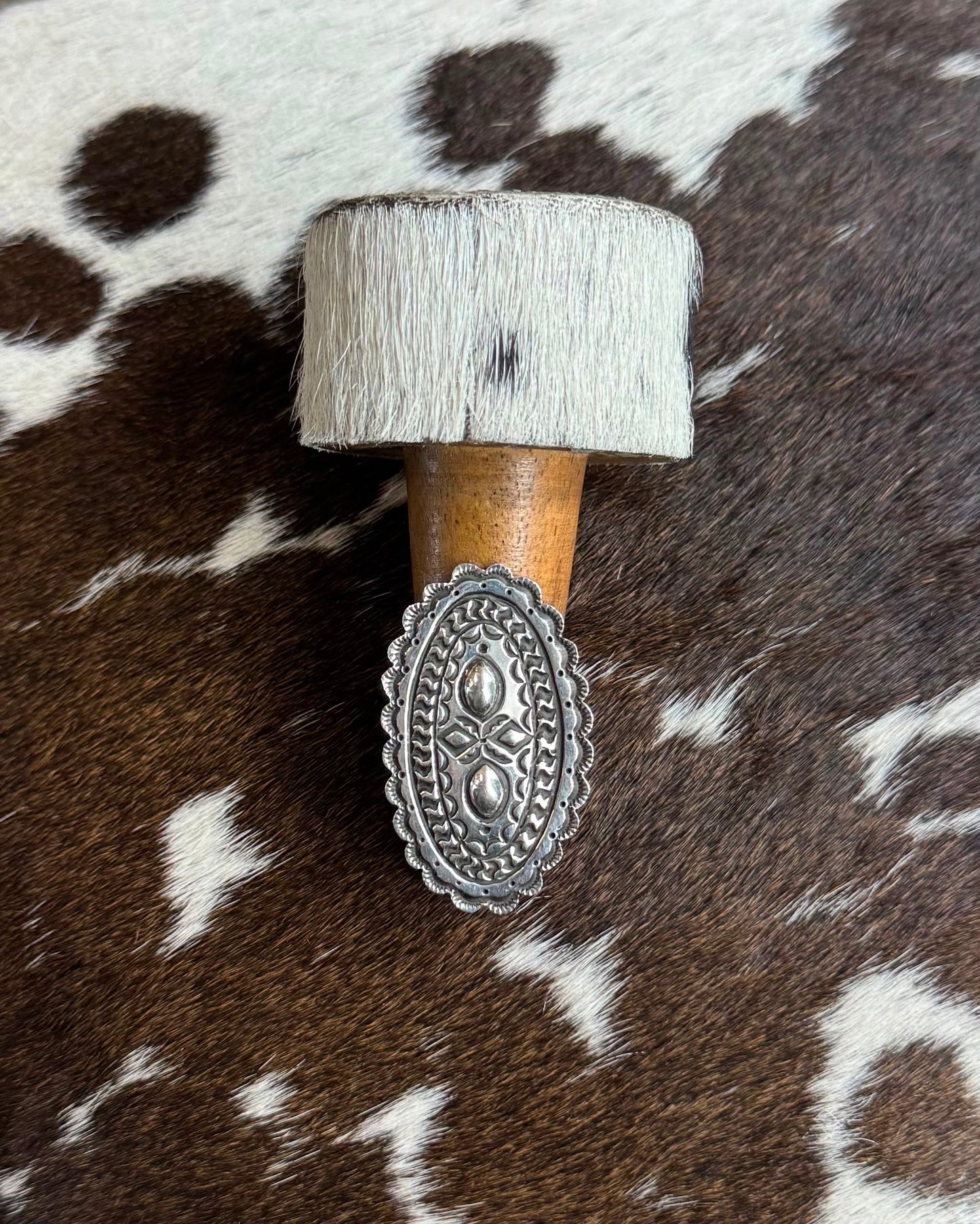Sterling Pattern Oval Ring * Native