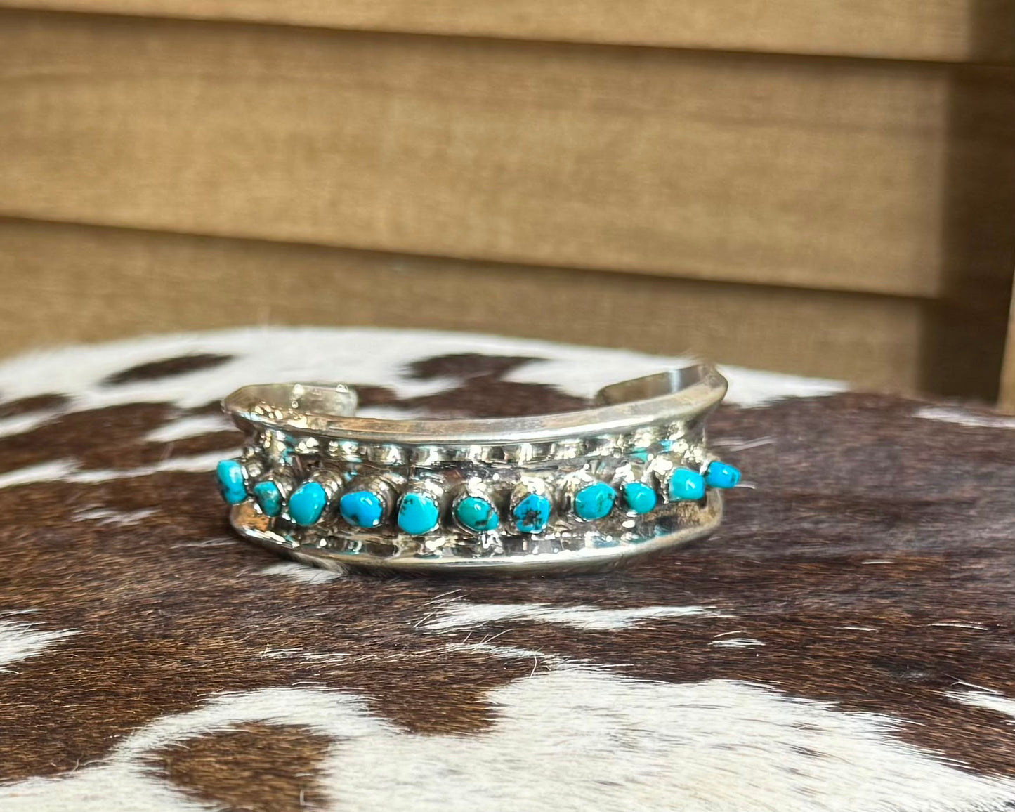 Vintage Turquoise Stone Cuff *Native