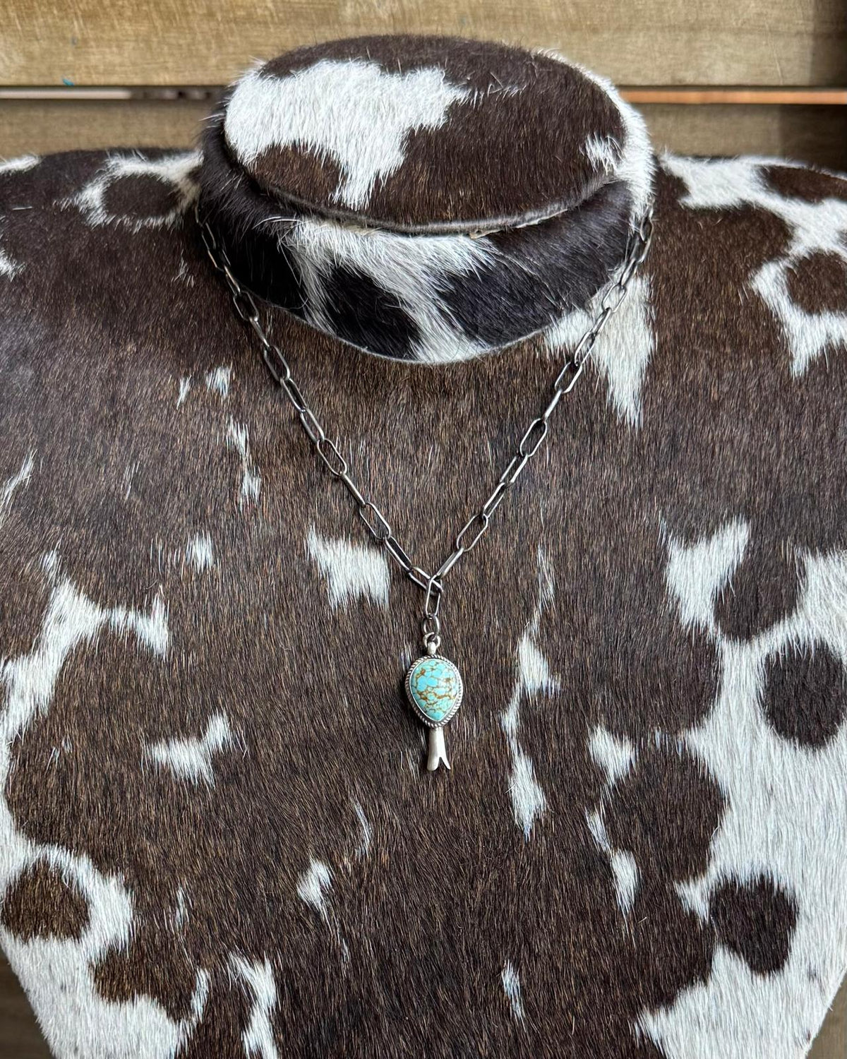 #8 Teardrop Flower Blossom Paperclip Necklace *Native