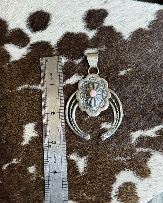 Pink Conch Naja Concho Pendant *Native