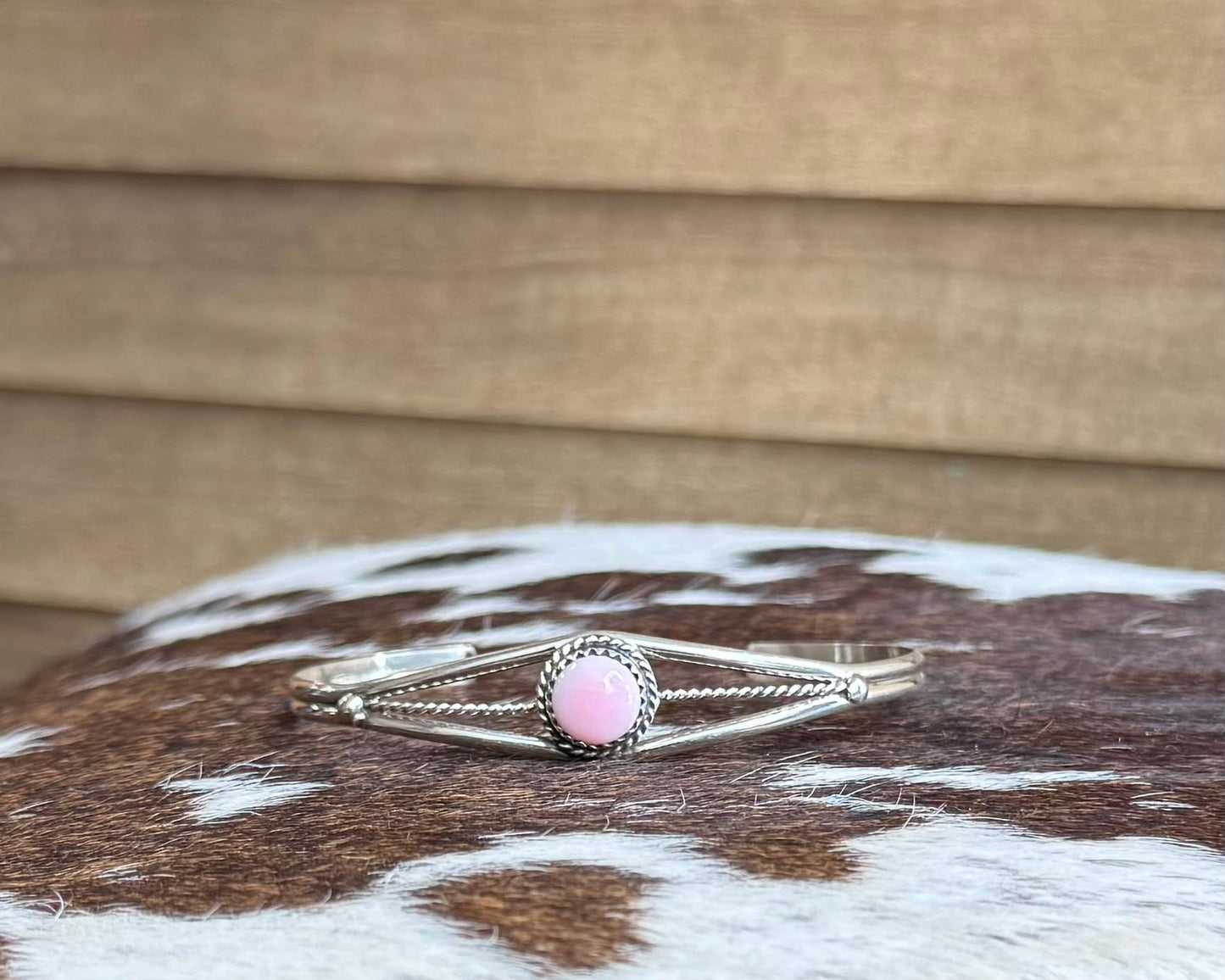 Pink Conch Strand Cuff *Native