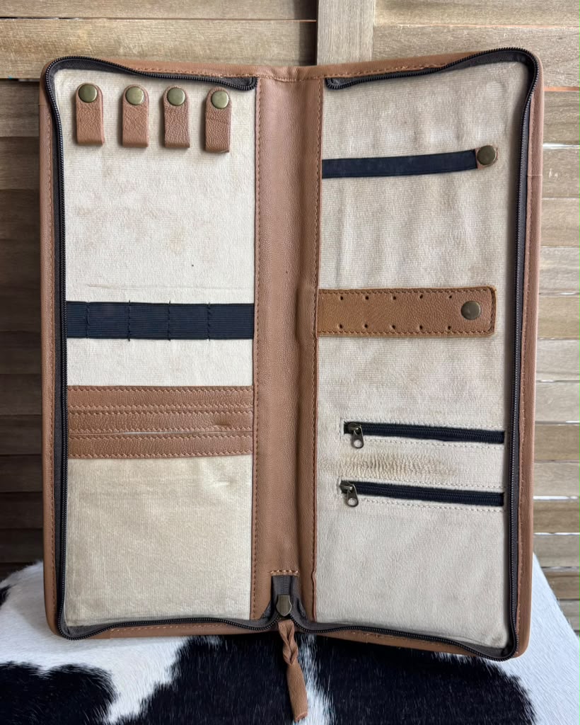 Cowhide & Tooled Jewelry Travel Jewelry Case *Tan