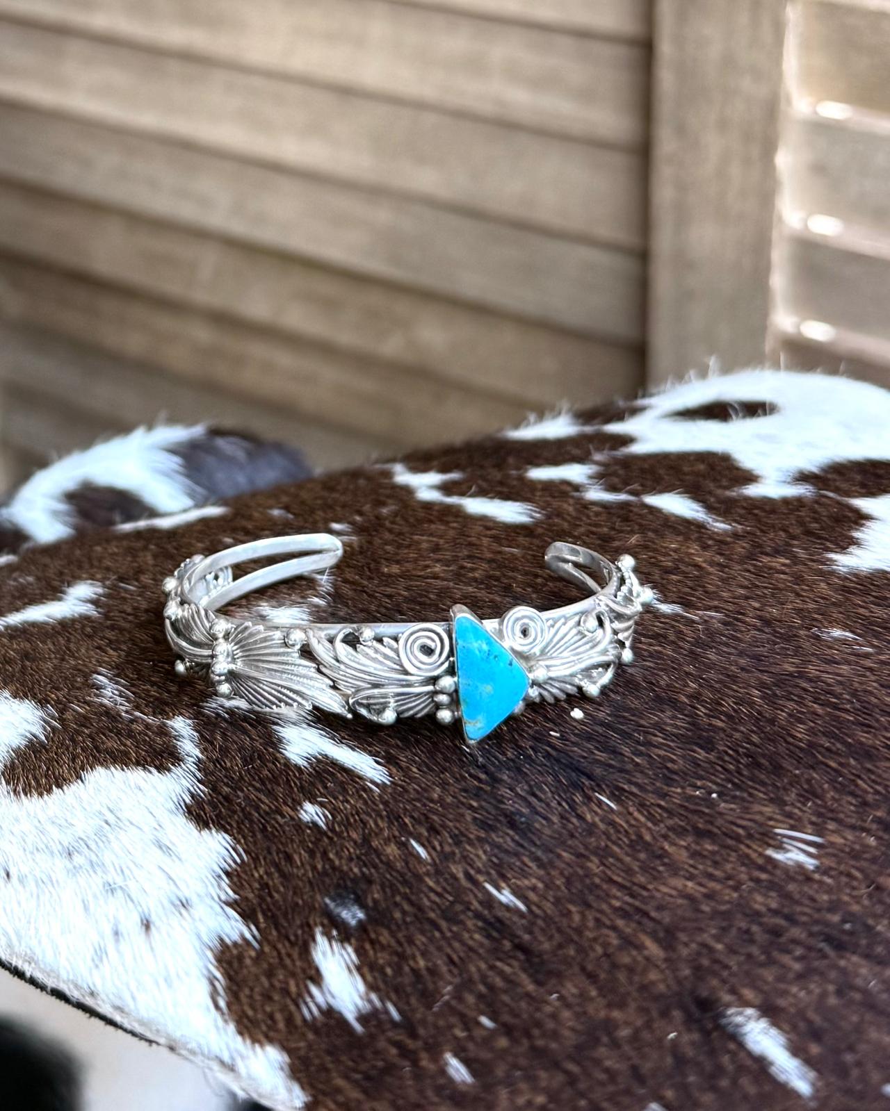 Kingman Leaf Cuff *Native