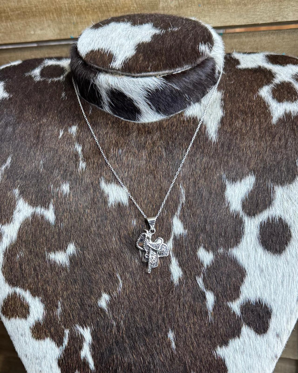 Silver Saddle Necklace *NonNative