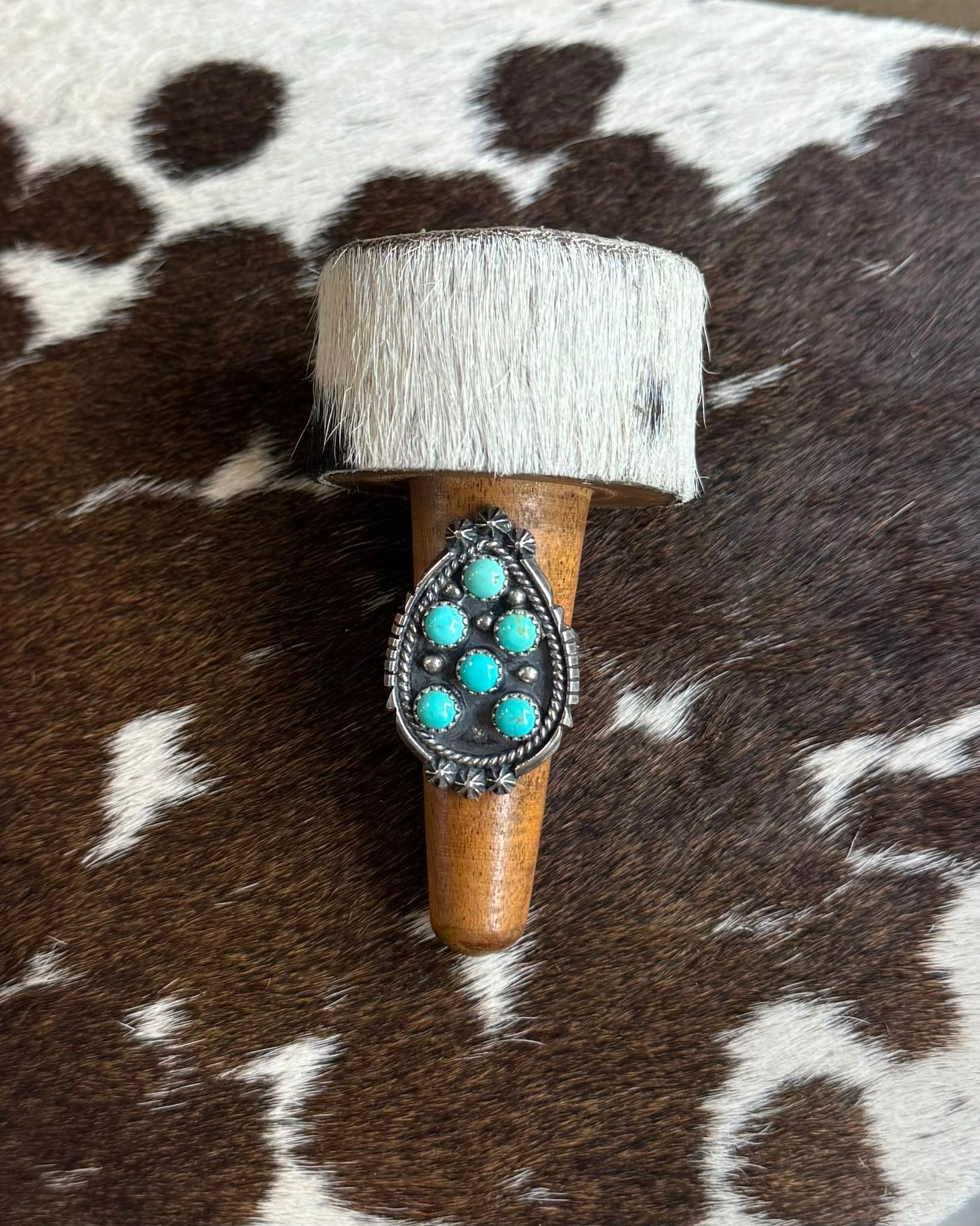 Teardrop 6 Stone Ring *Native