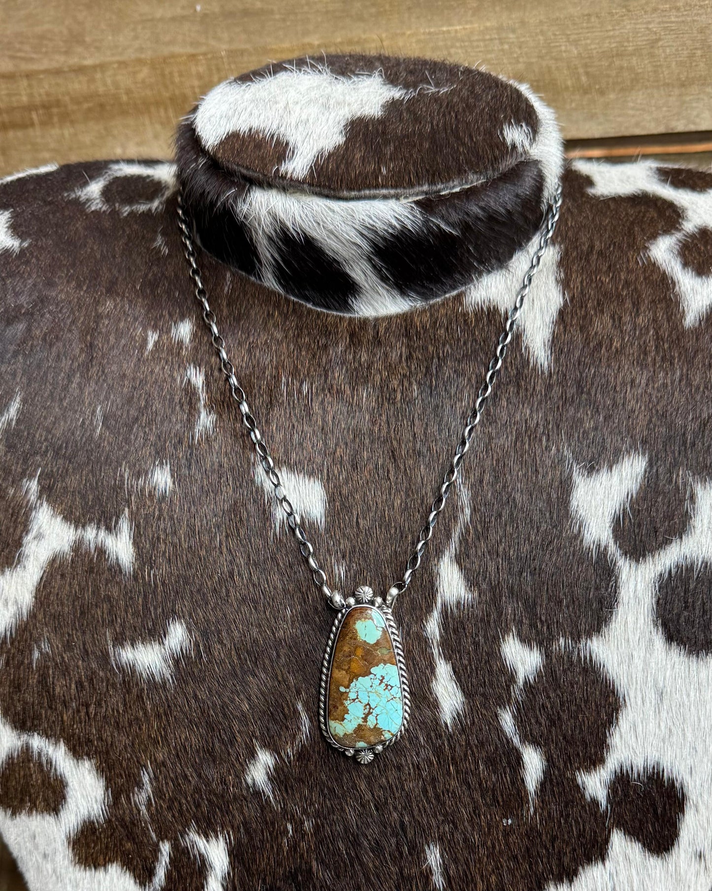 18" Single #8 Stone Necklace *Native