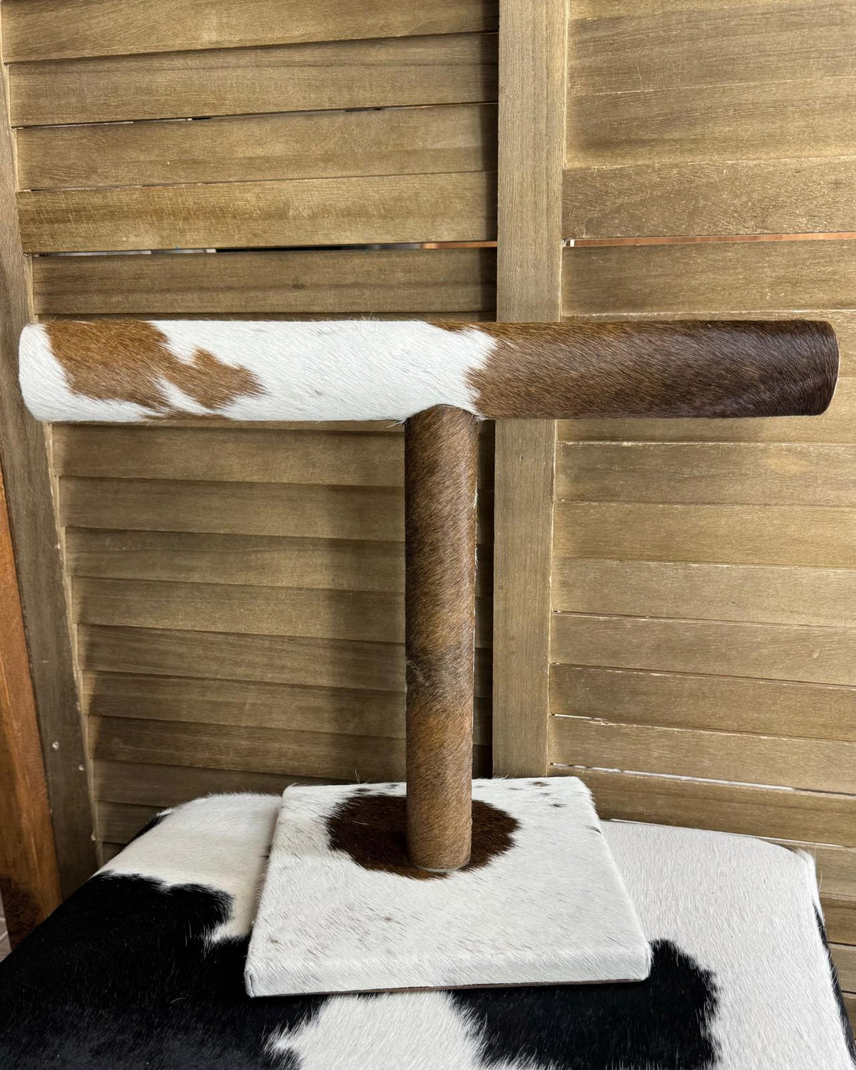 Brown Bracelet Cowhide Display