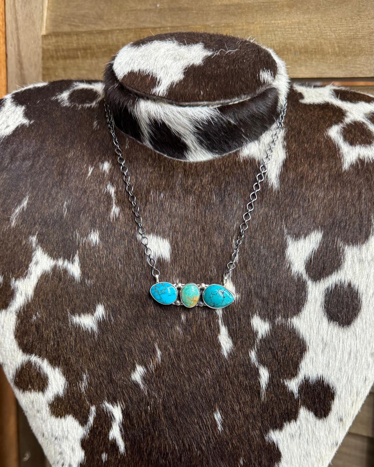 20” Kingman 3 Stone Necklace *Native
