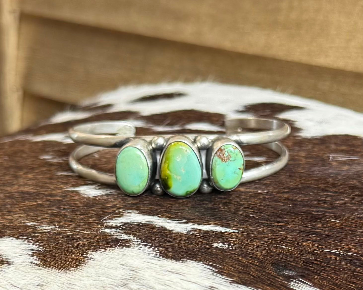 Sonoran 3 Stone Cuff *Native