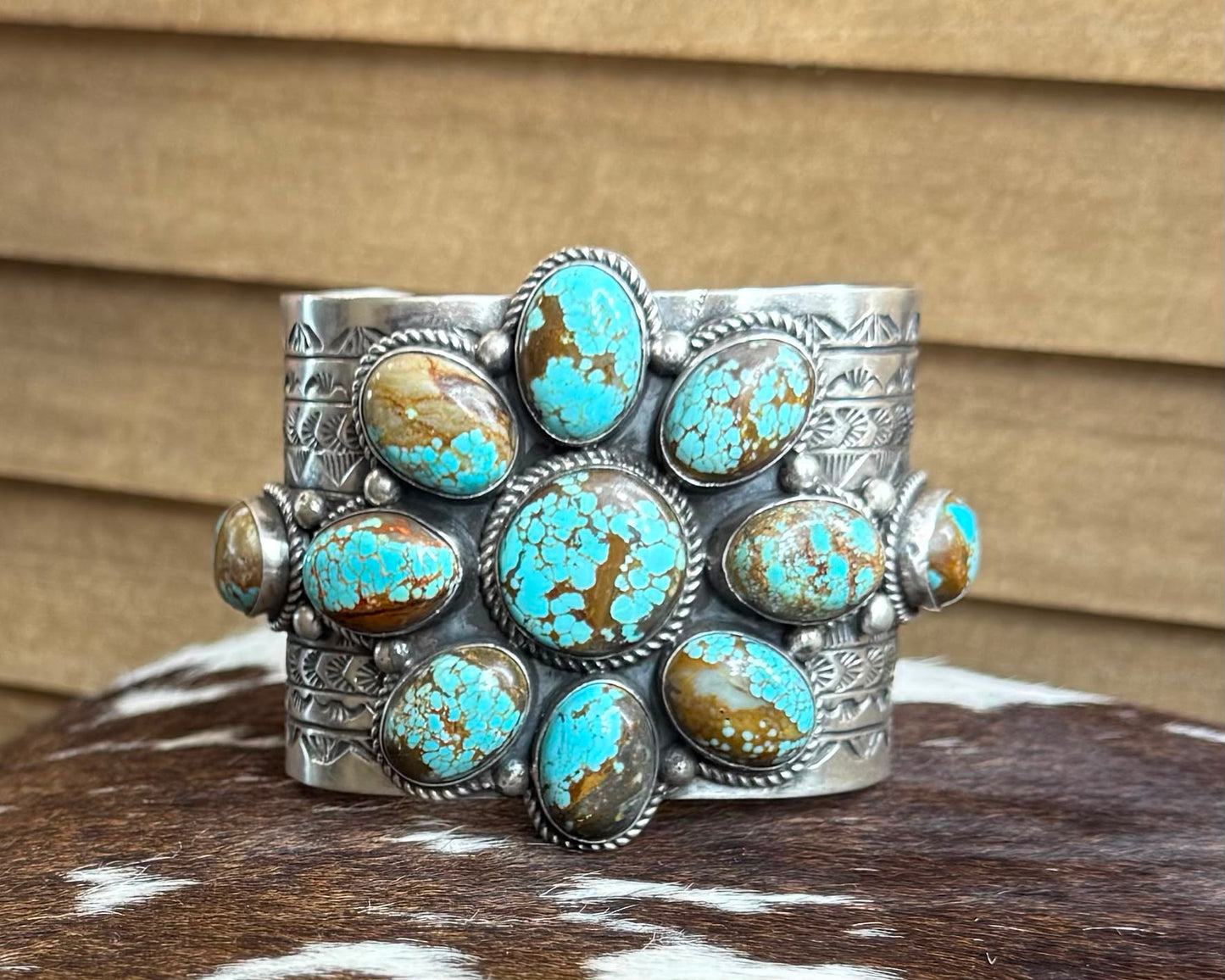 #8 Chunky Cluster Cuff *Native