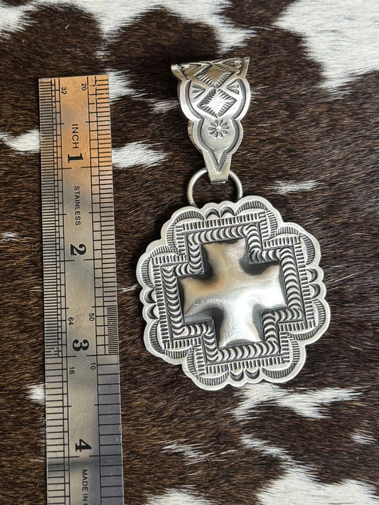 L.Tahe Cross Pendant *Native