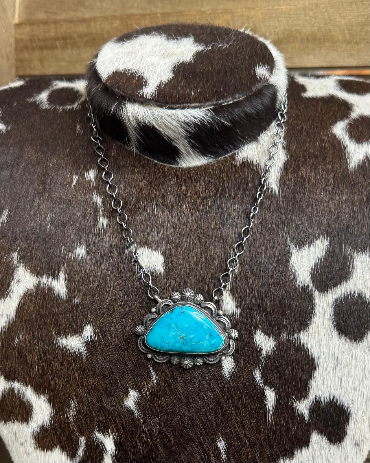 Scalloped Kingman Triangle Necklace*Native