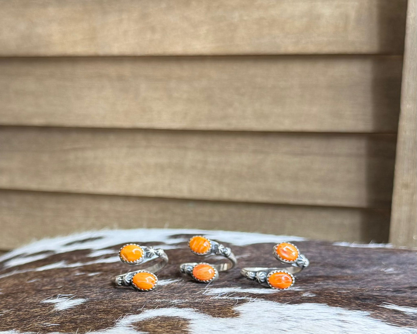 Spiny Double Stone Starburst Adj Ring * Native