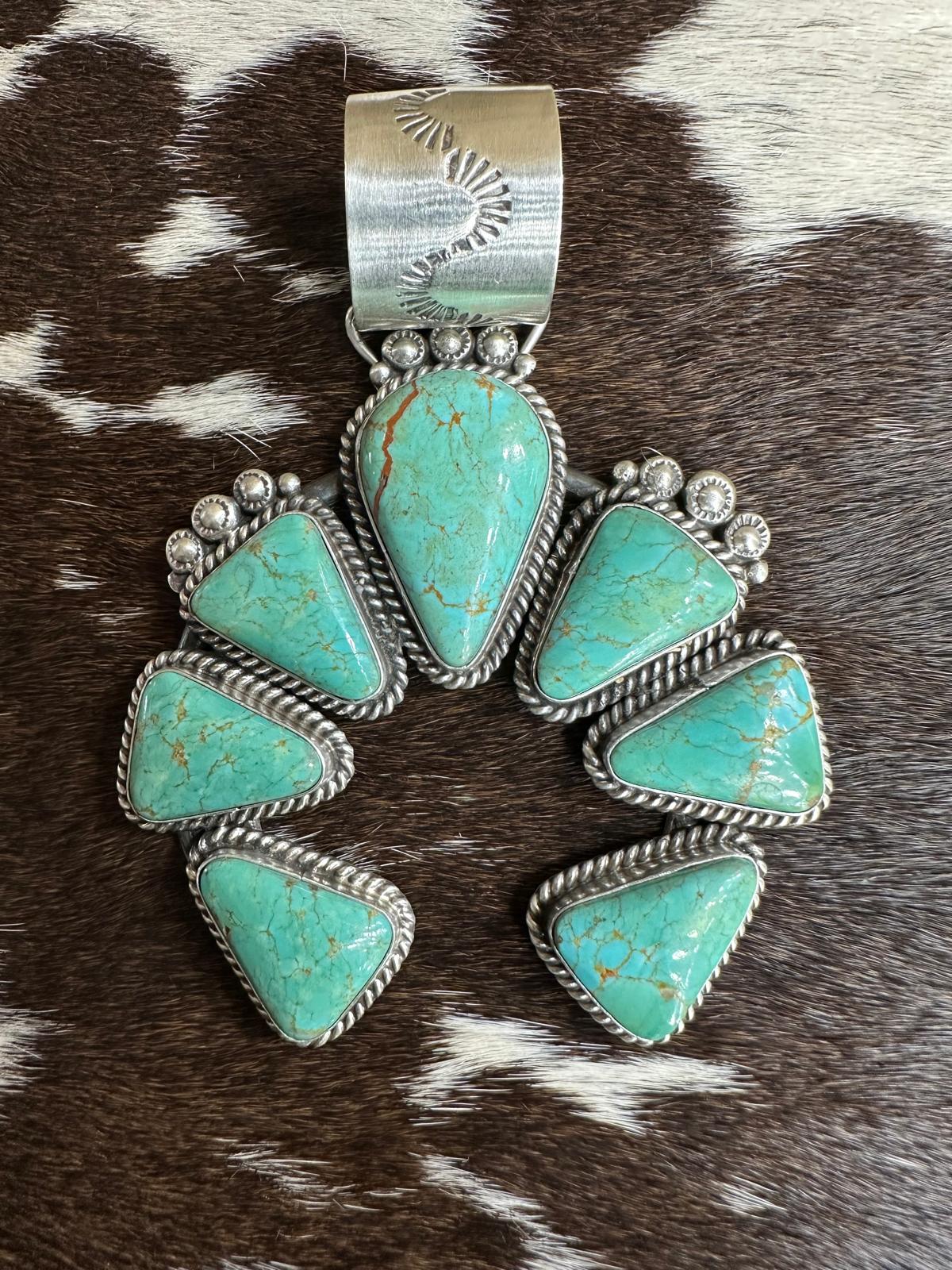 Chunky Naja Pendant *Native