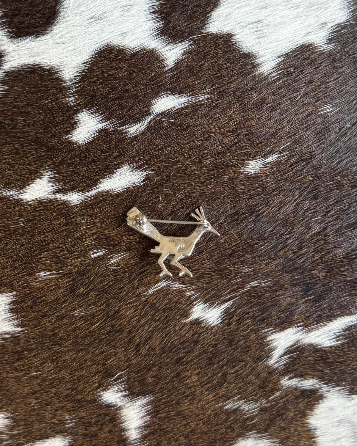 Golden Hills Road Runner Pin *Native