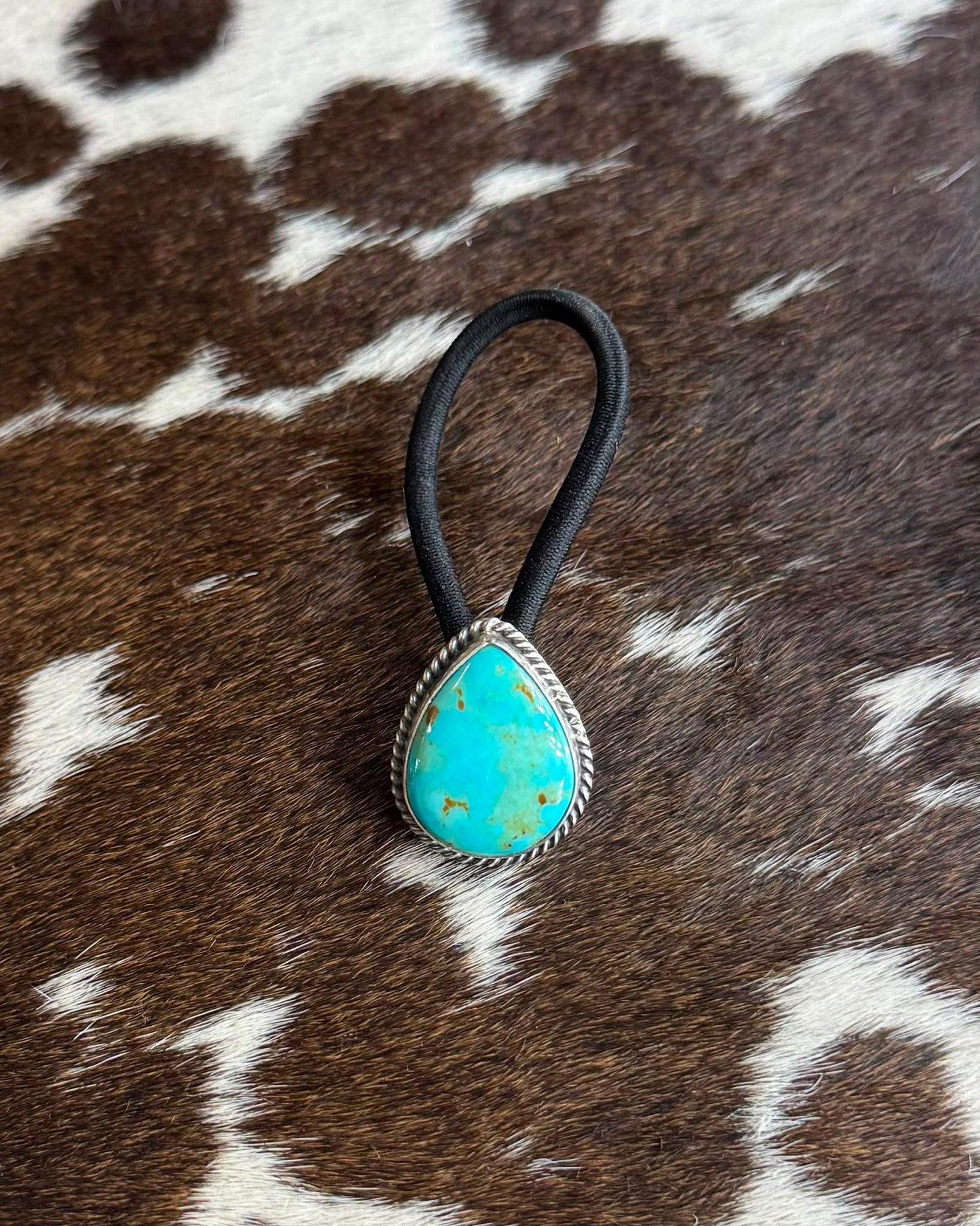 Kingman Teardrop Hair Tie *Native