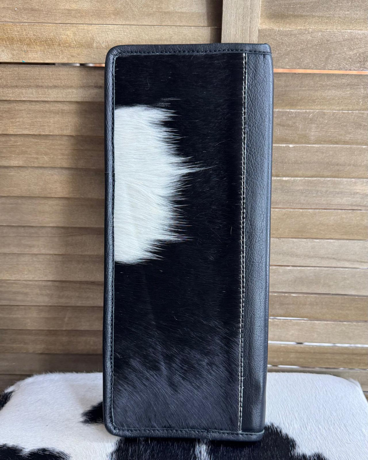 Cowhide & Tooled Jewelry Travel Jewelry Case *Black