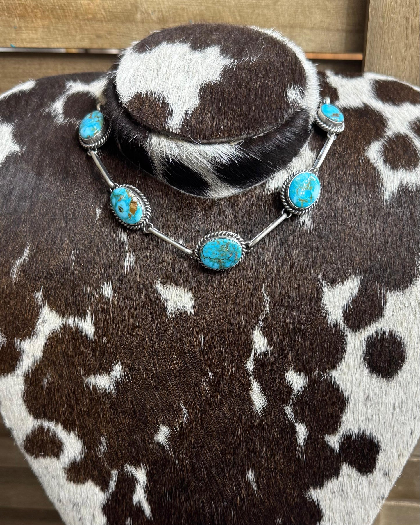 Webbed Kingman 5 Stone Choker *Native