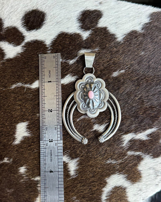 Pink Conch Naja Concho Pendant *Native