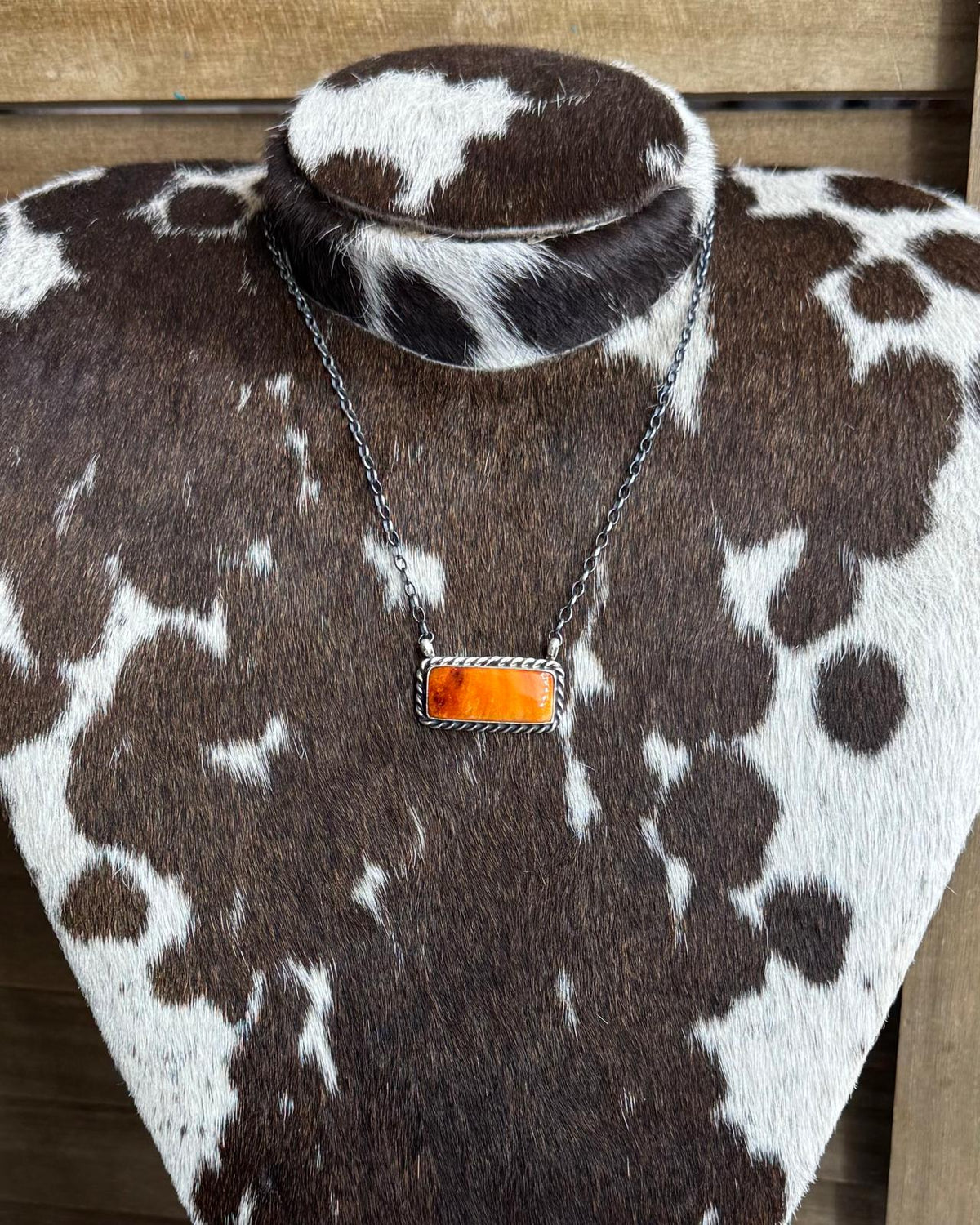 Orange Spiny Bar Necklace *Native