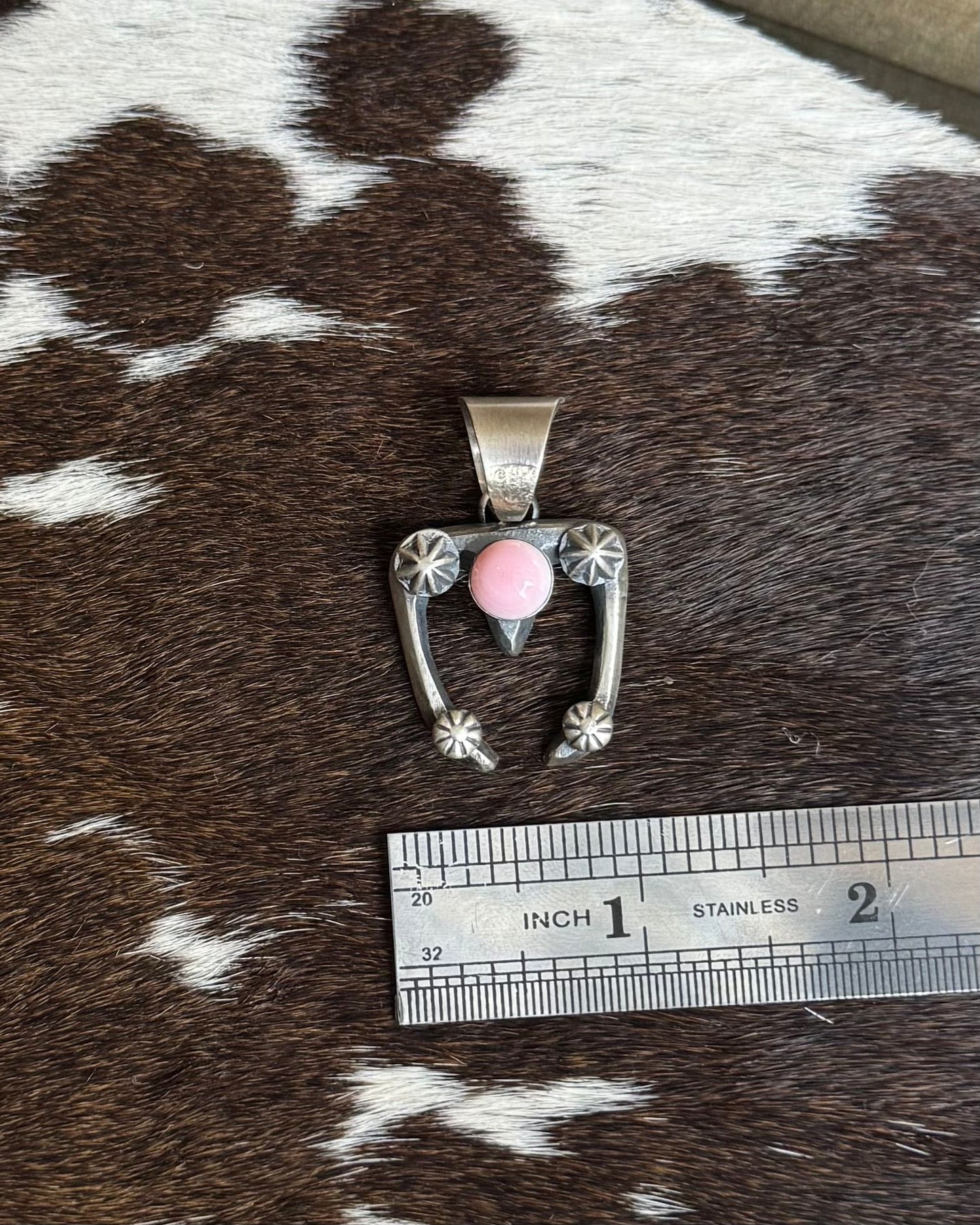 Pink Conch Naja Pendant *Native