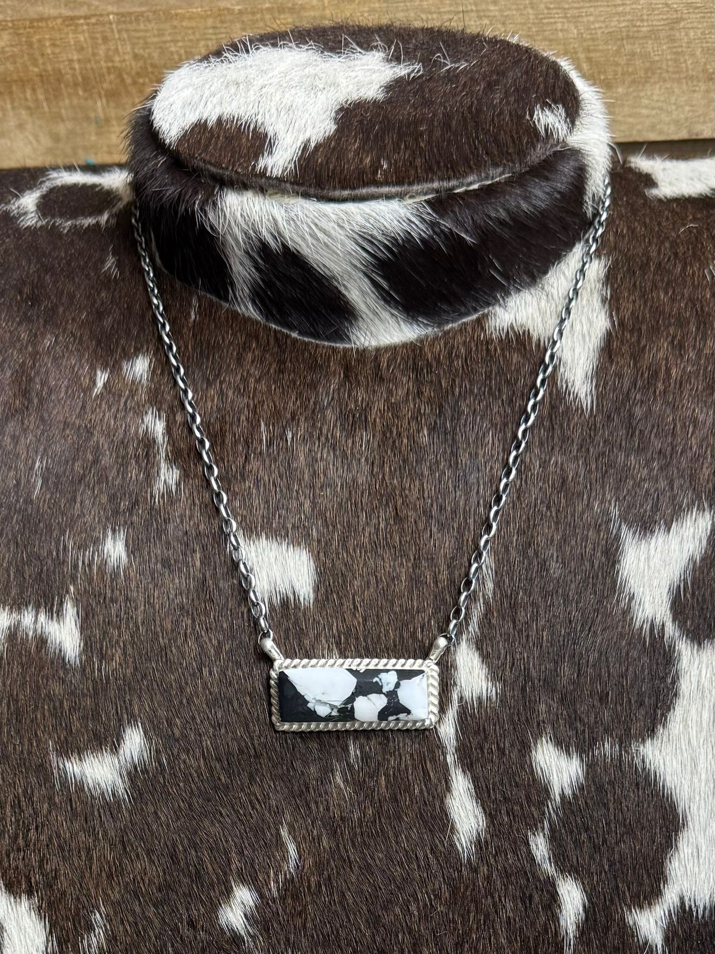 17" White Buffalo Bar Necklace *Native