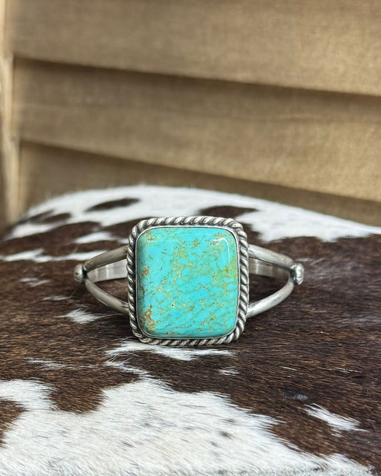Kingman Square Cuff *Native