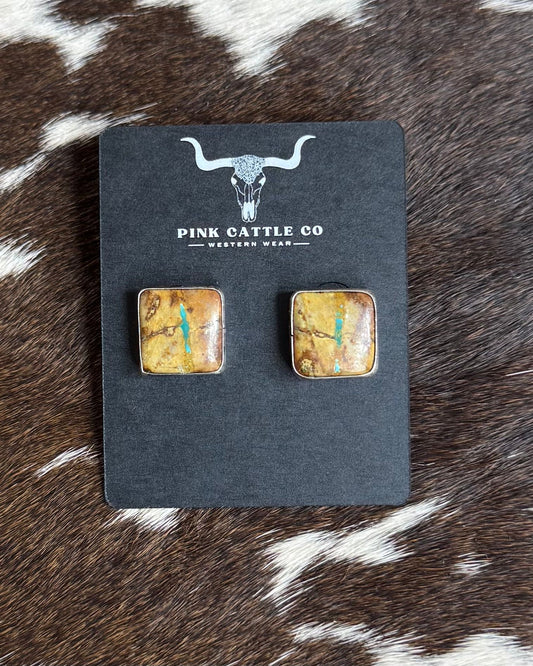 Square Royston Ribbon Stud *Native