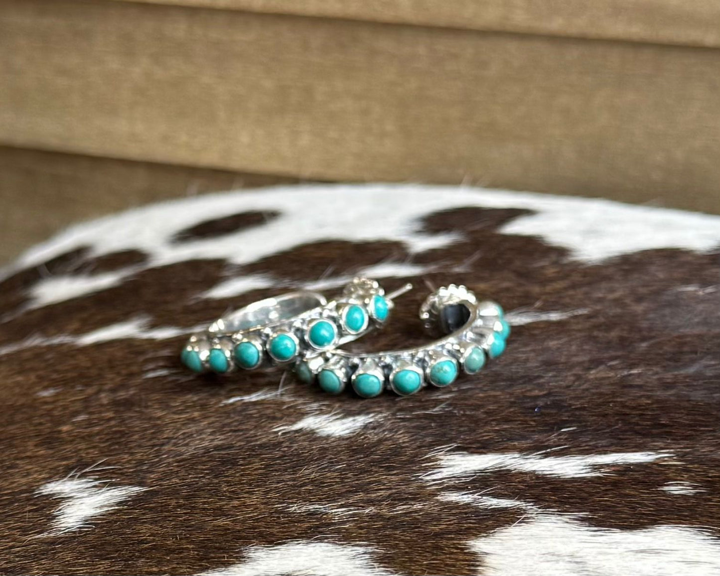 Federico Jimenez Med Hoop Earrings