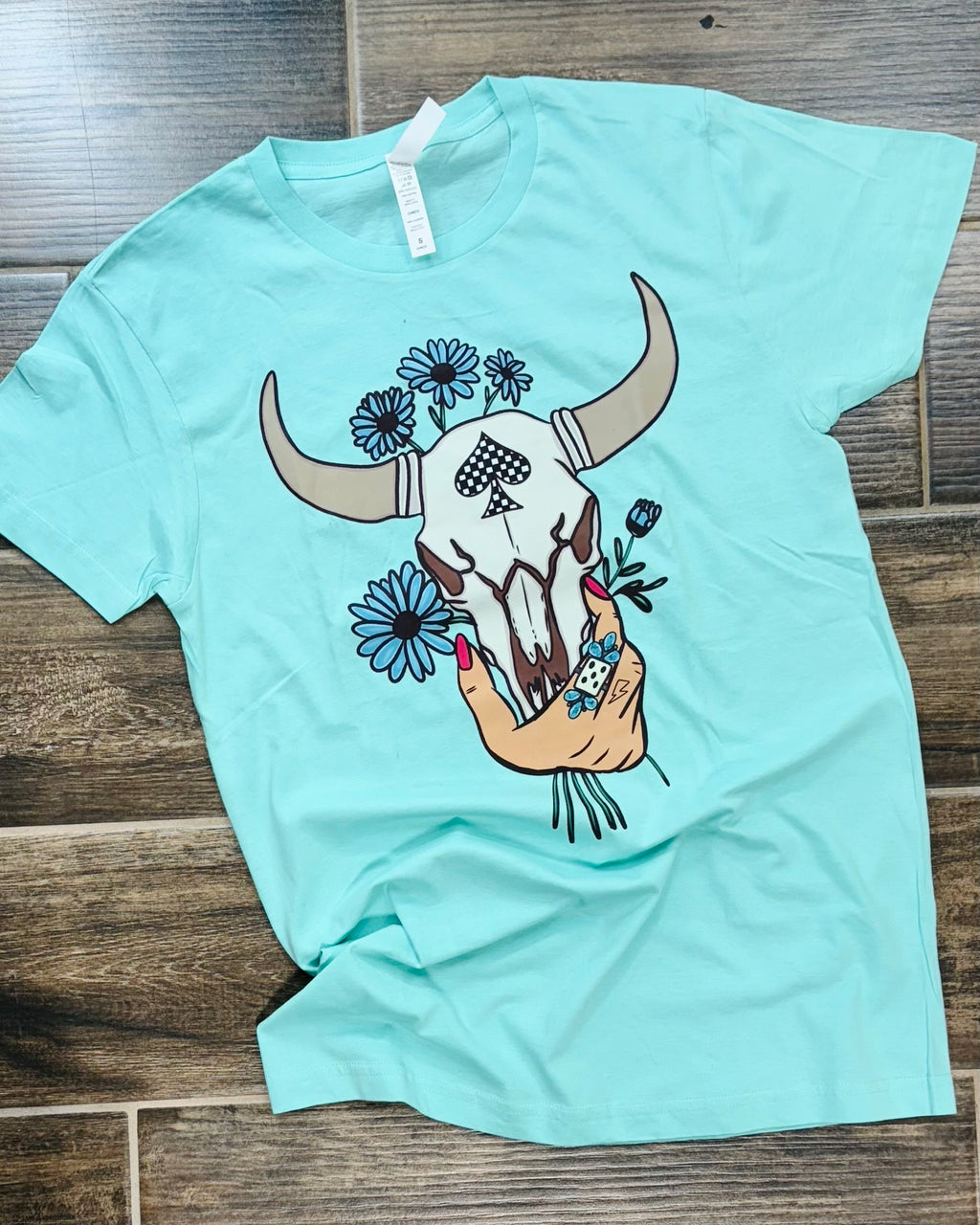 Bullskull Tee