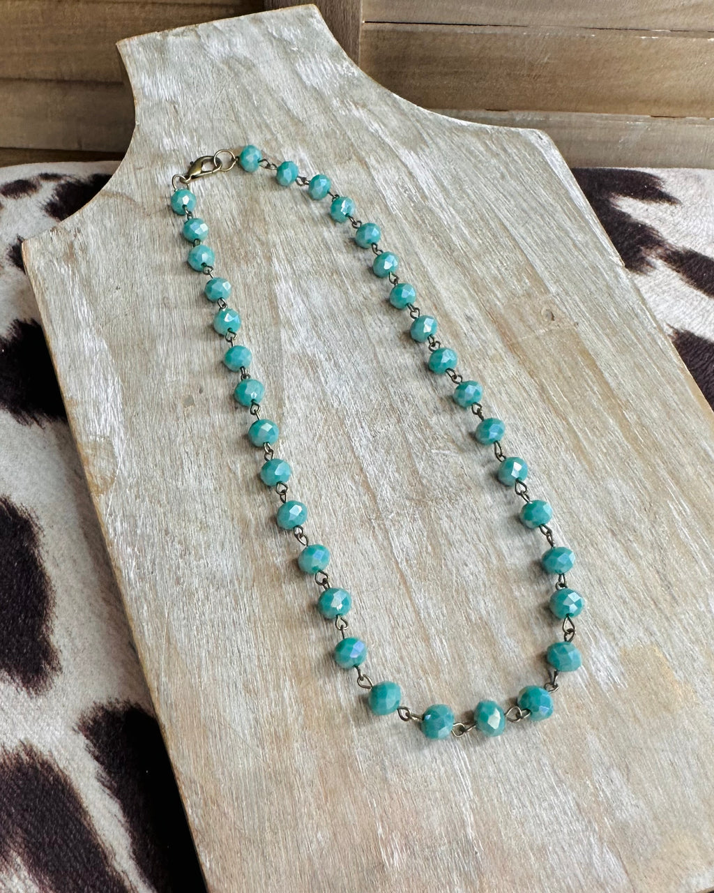 Beaded Choker Necklace *Turquoise