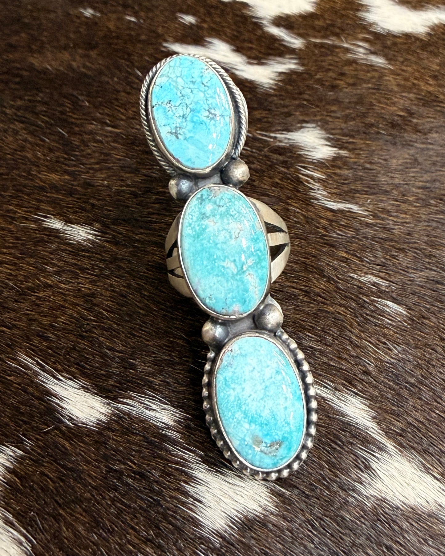 White Water 3 Stone Ring *Native