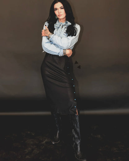 Slit De Cisions Skirt *Black