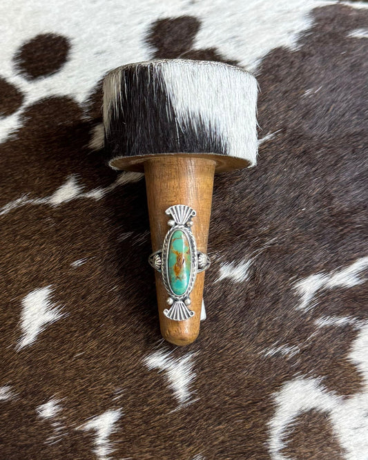 Simple Oval Border Ring *Native