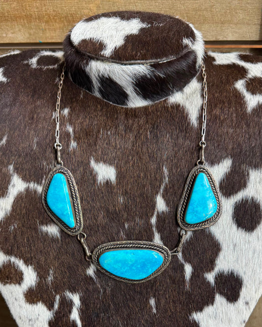 Vintage 3 Stone Necklace *Native