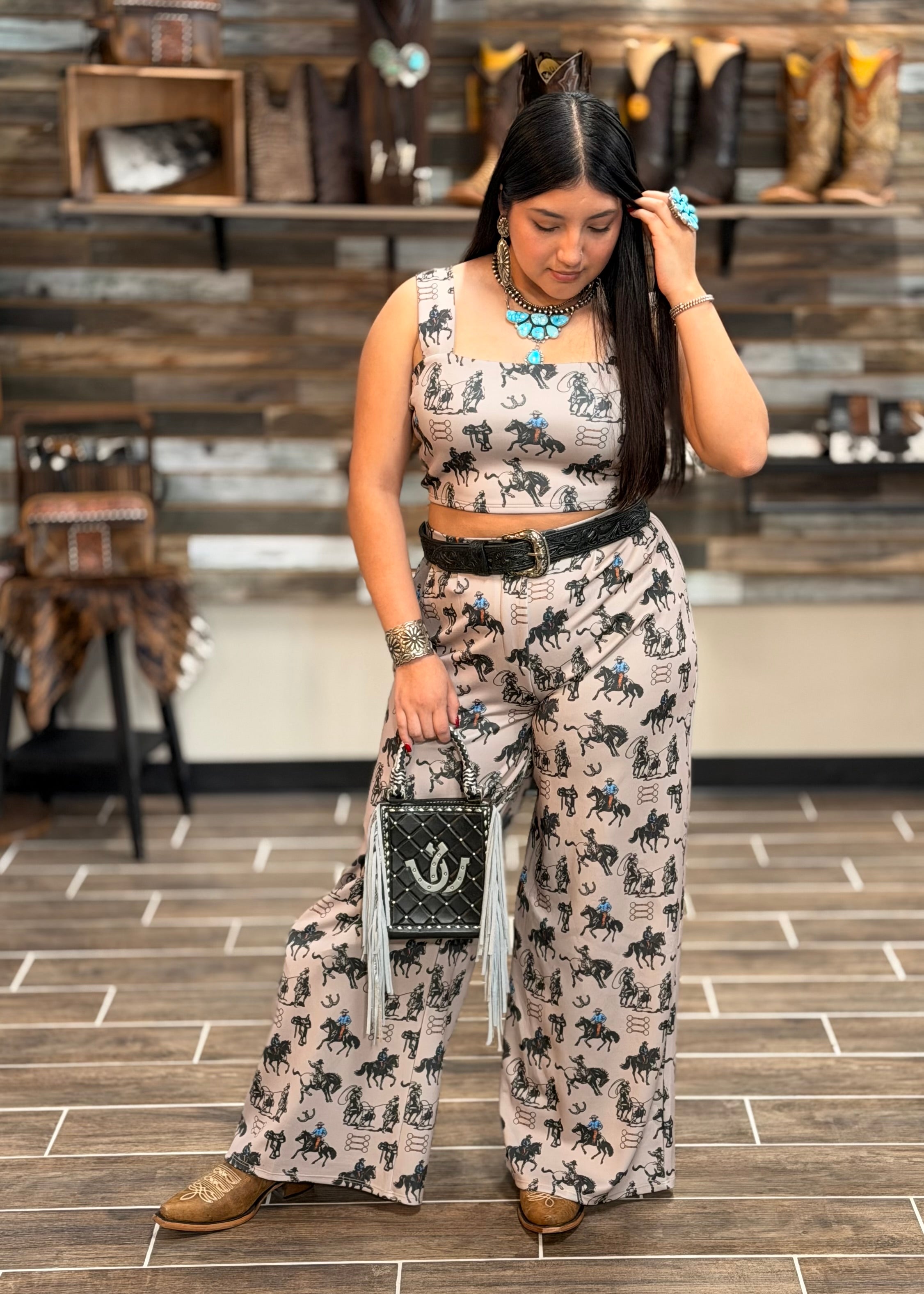 Ride’em Crop Set – My Pretty in Pink