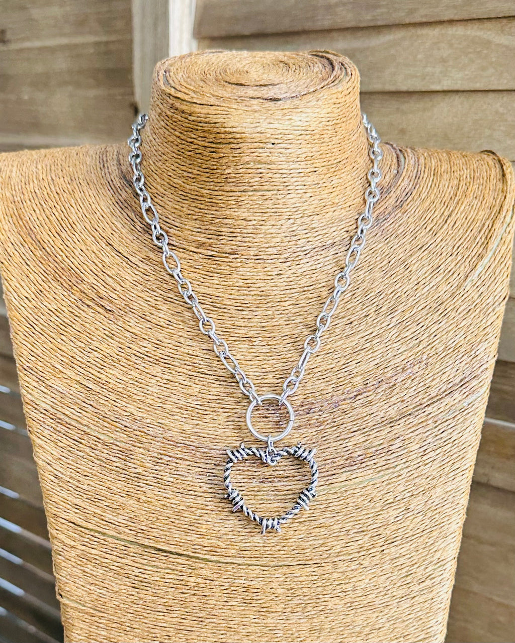 Barbed Heart Chain Necklace