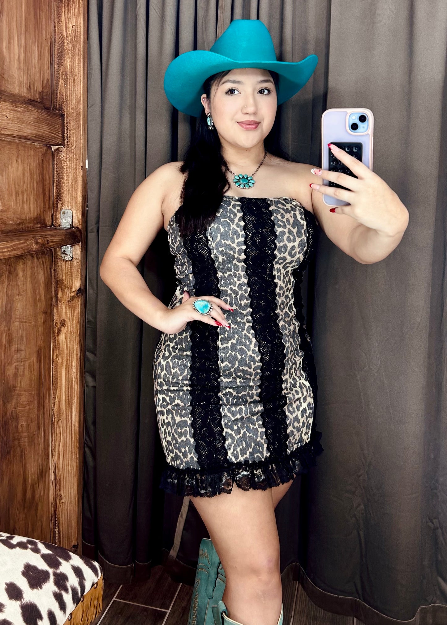 Leopard Chic Bodycon Dress