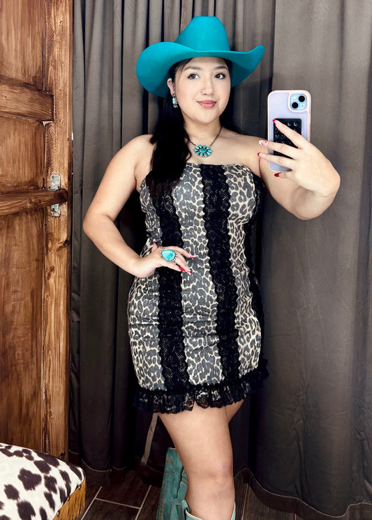 Leopard Chic Bodycon Dress