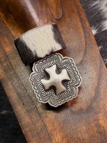 Leander Tahe Cross Ring *Native