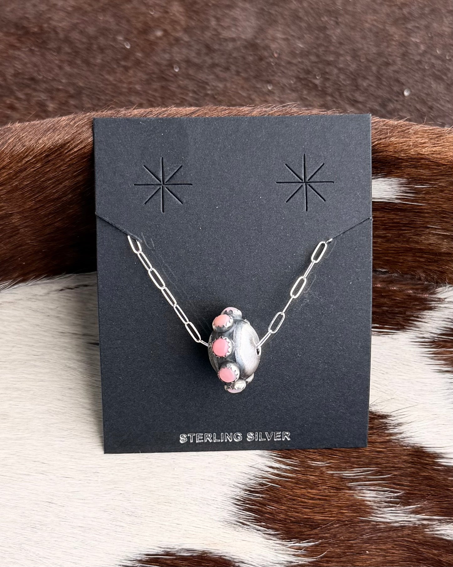 Monica Smith Pink Conch Single Pearl Necklace *Native