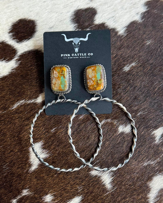 Royston Stud Twisted Hoop *Native