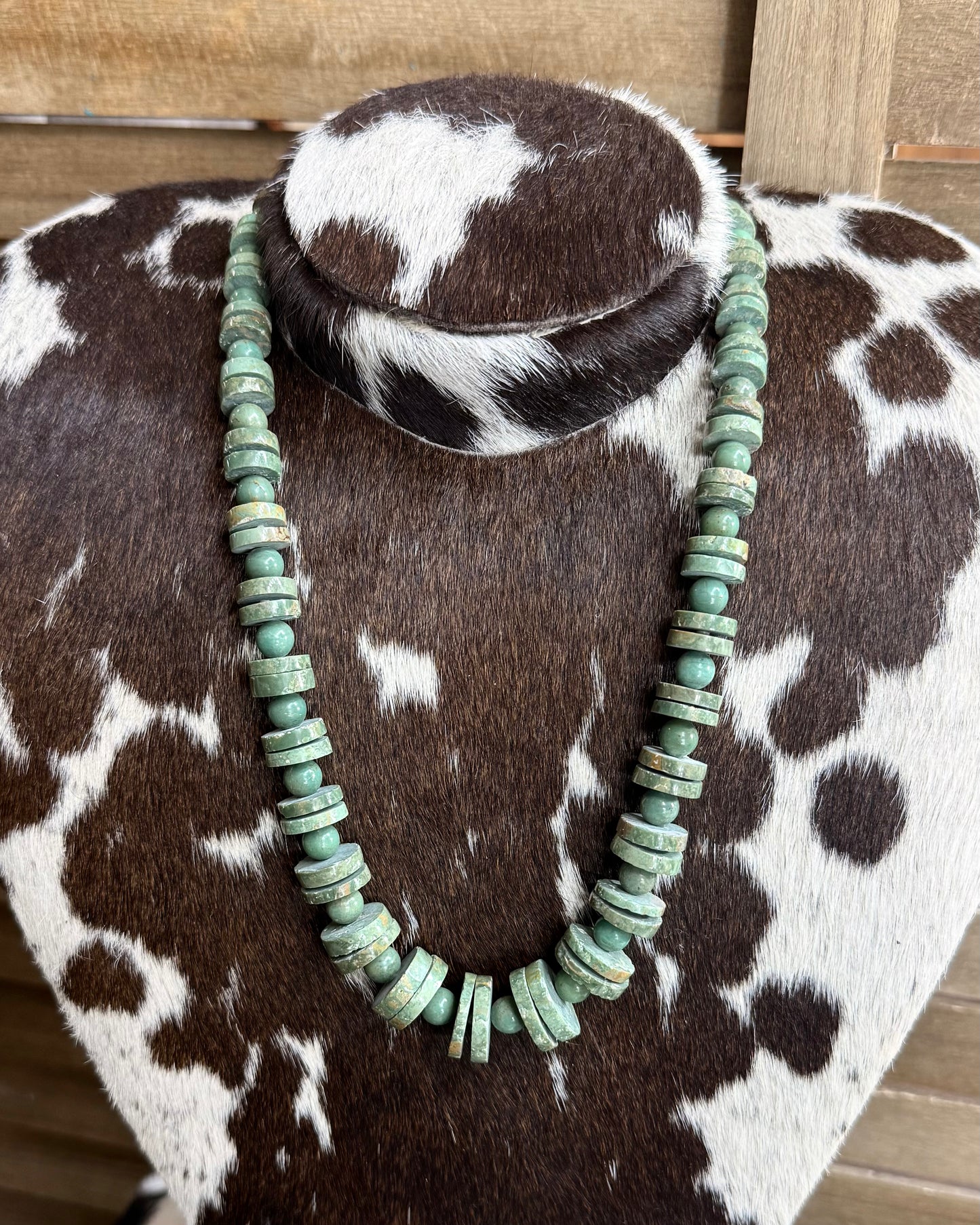 22” Chimney Butte Turquoise Disc Necklace *Native